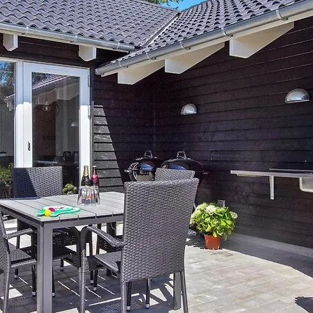 Holiday home Hvidbjerg Sleeps 16 Pool Wifi