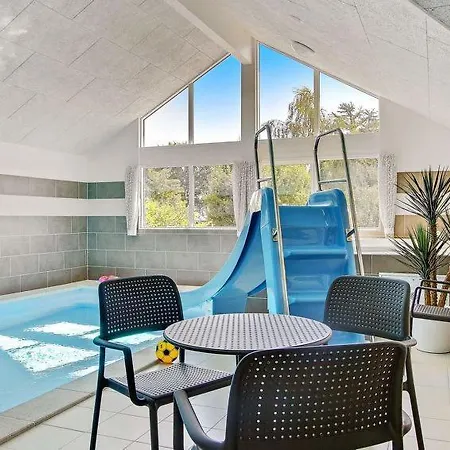 Dom wakacyjny Hvidbjerg Sleeps 16 Pool Wifi Hvidbjerg (Syddanmark)